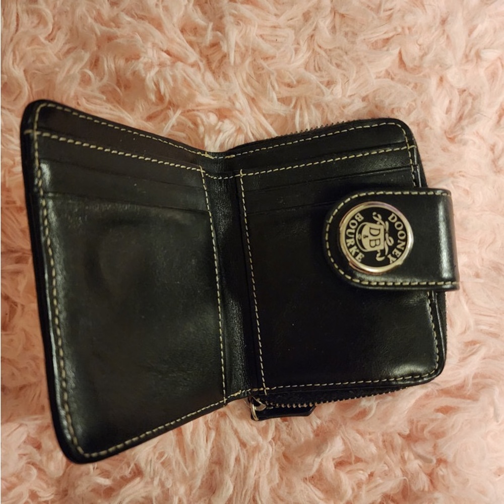 Vintage Dooney & Bourke Wallet